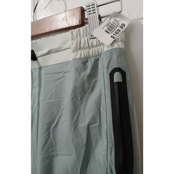 Run on clouds womens small spruce mint green running pants swiss engineering - Picture 2 of 8